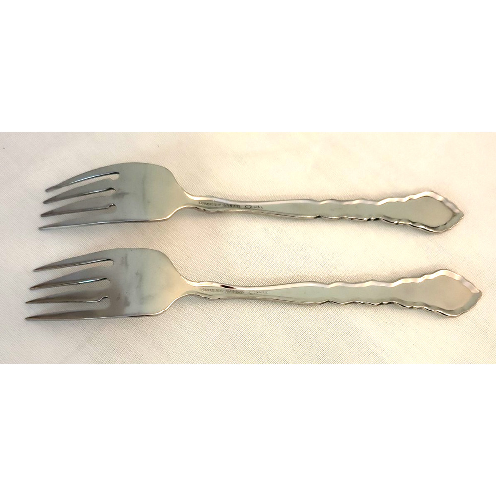 Salad Forks Oneida Community SATINIQUE Stainless 2pc Set